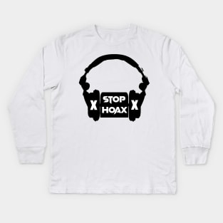 stop hoax Kids Long Sleeve T-Shirt